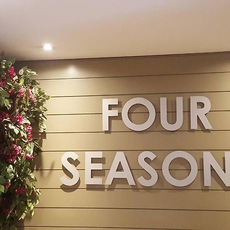 Ferienwohnung Four Seasons 818- Spacious Cbd Studio - Onsite Parking, Gym & Rooftop Pool Kapstadt Exterior foto